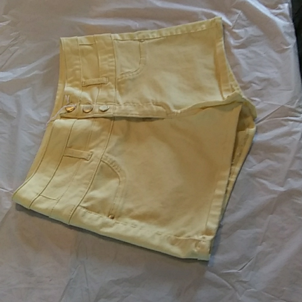 Shorts - Picture 2 of 2